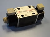 Хидравличен разпределител ATOS DKI-1714/8/11 directional valve